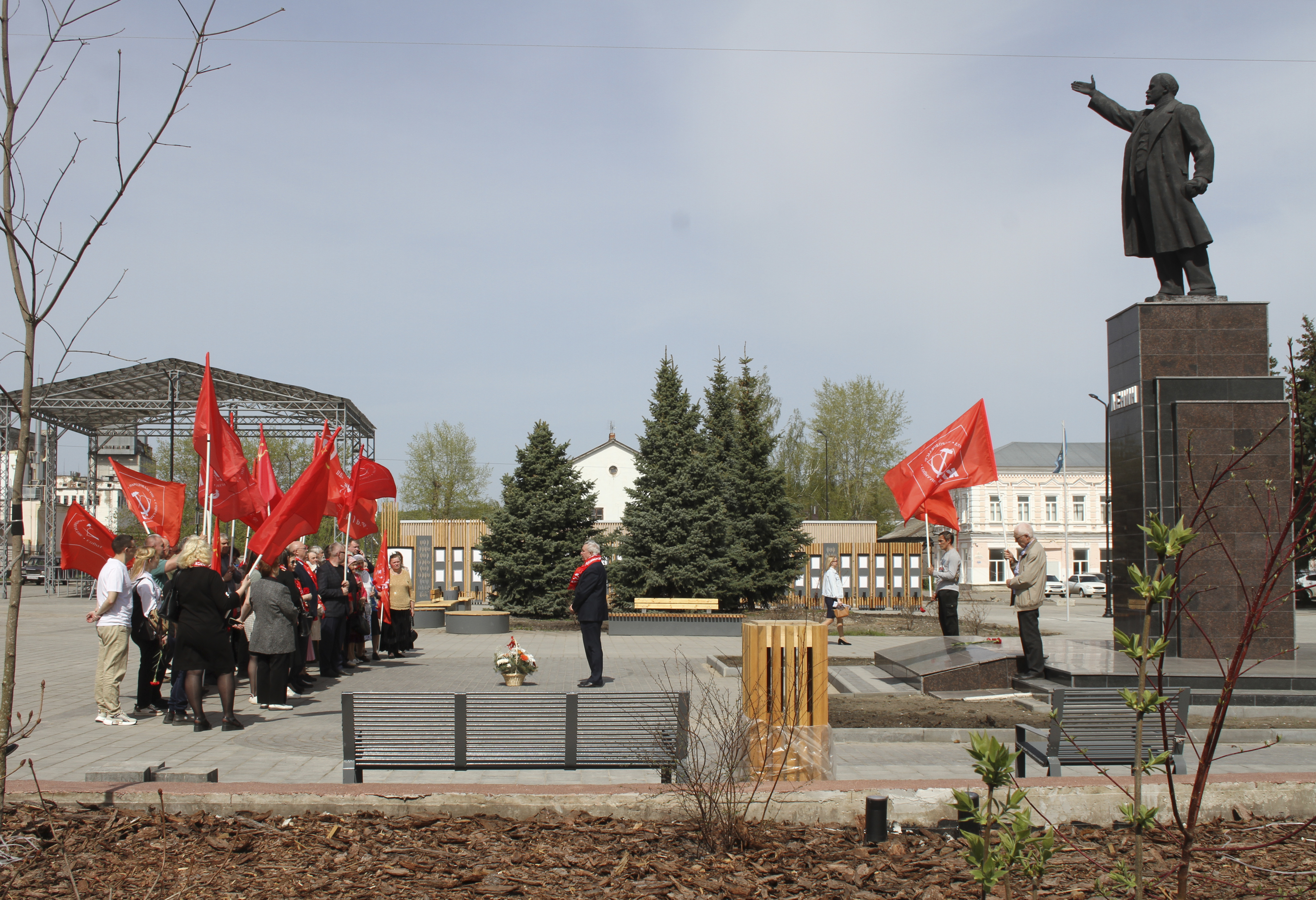 154-я годовщина со дня рождения Владимира Ильича Ленина